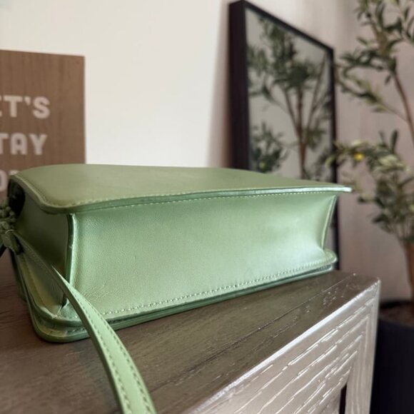 Coach Juno in color Pistachio - Picture 6 of 8